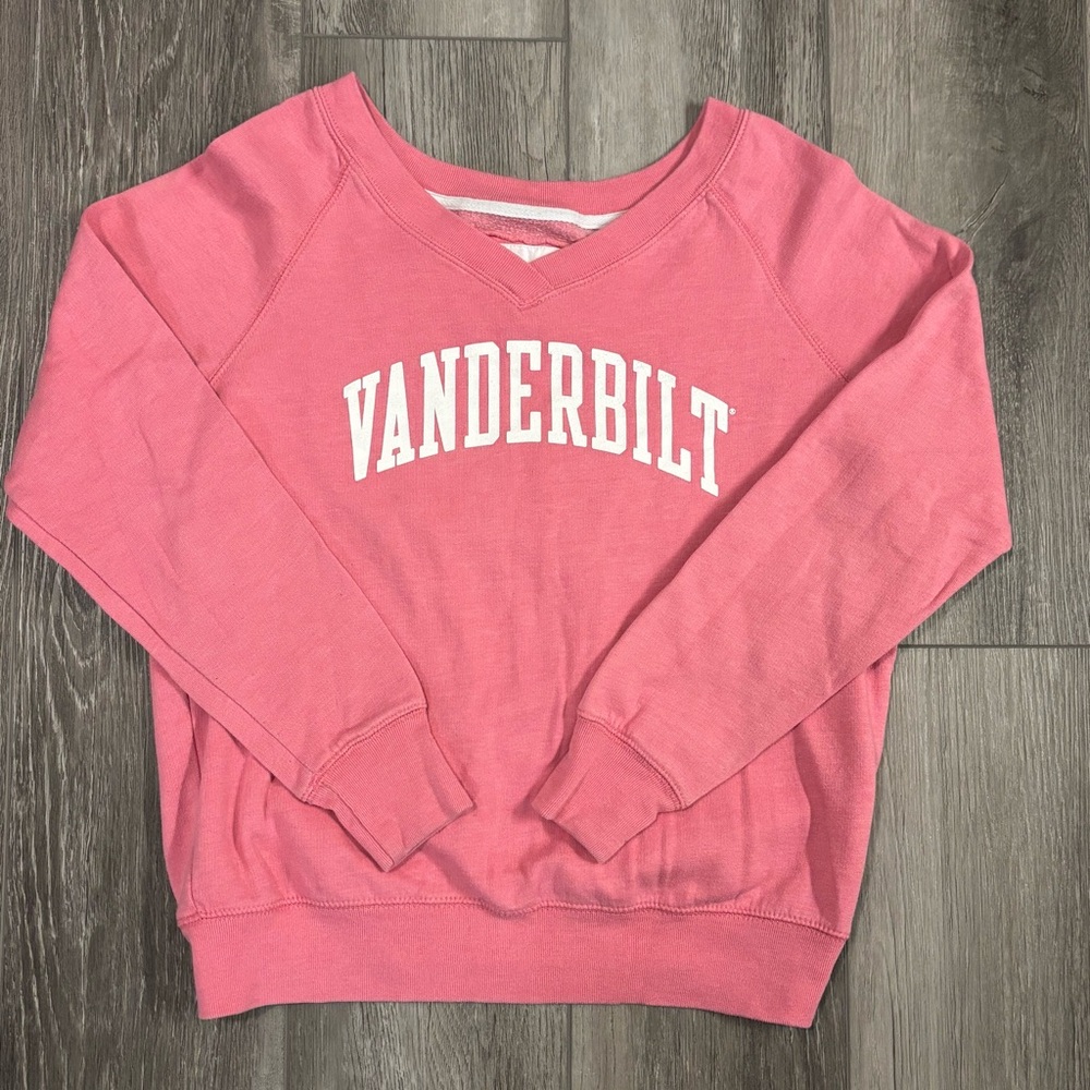 💖Vanderbilt💖 Pink V-Neck Sweatshirt